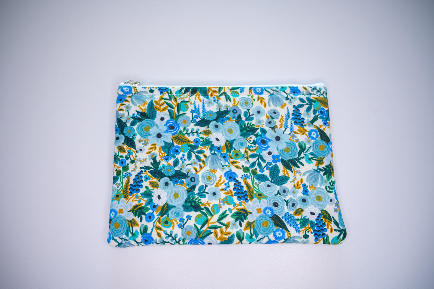 Bea Kindle Sleeve