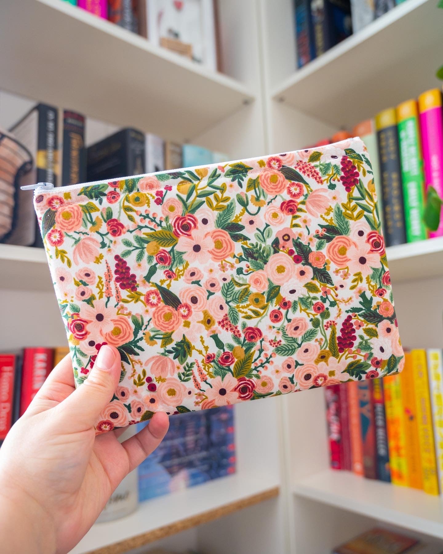 Rose Garden Party Kindle Sleeve