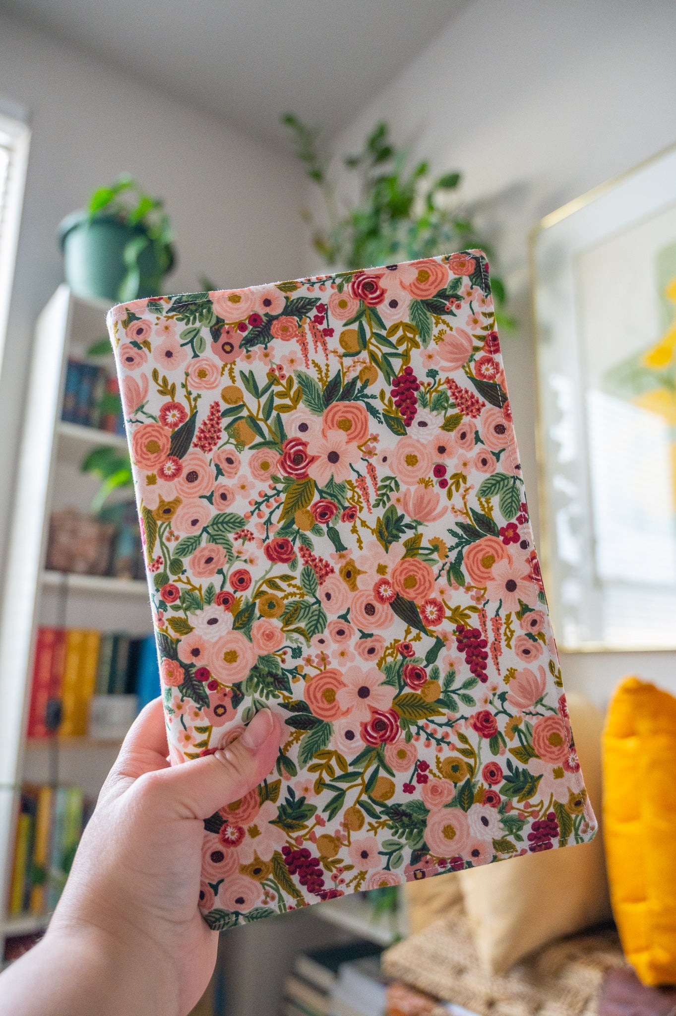 Red/Pink Flowers Book Cover