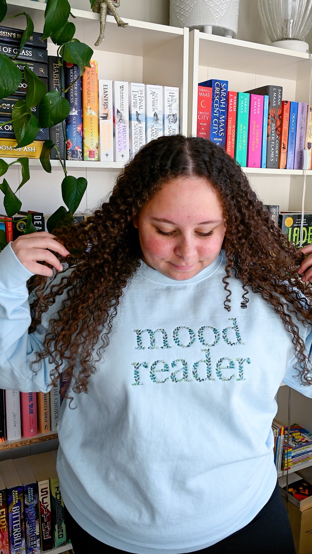 Mood Reader Floral Embroidered Crewneck Sweatshirt