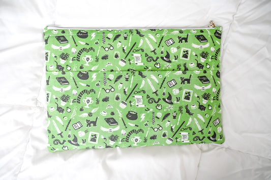 Magical Laptop Sleeve in Green 13inch